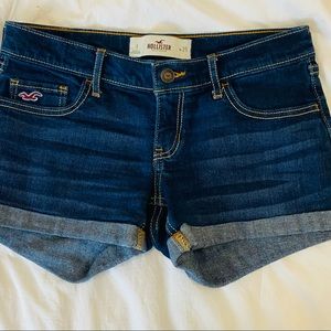 Hollister dark wash low rise jeans size 1 W25